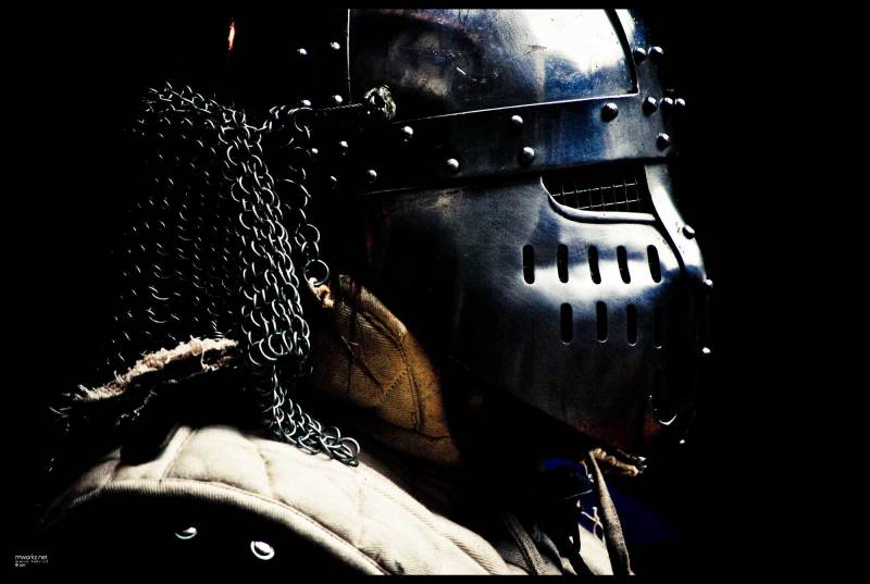 knight's steel 4 - confidence