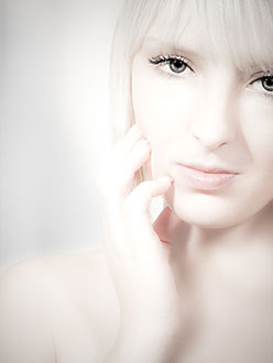 puppet portraits III –&nbsp;touch