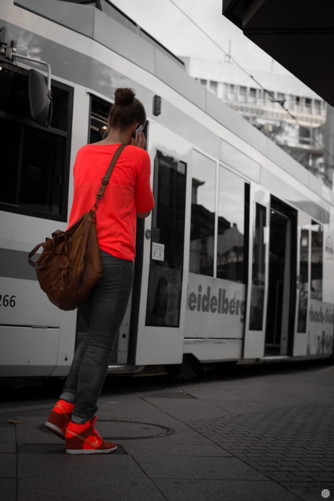 happy-orange_001_online