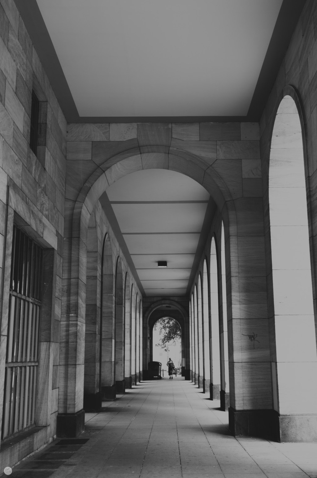 Leica Schwarzweiss 1 &&nbsp;2