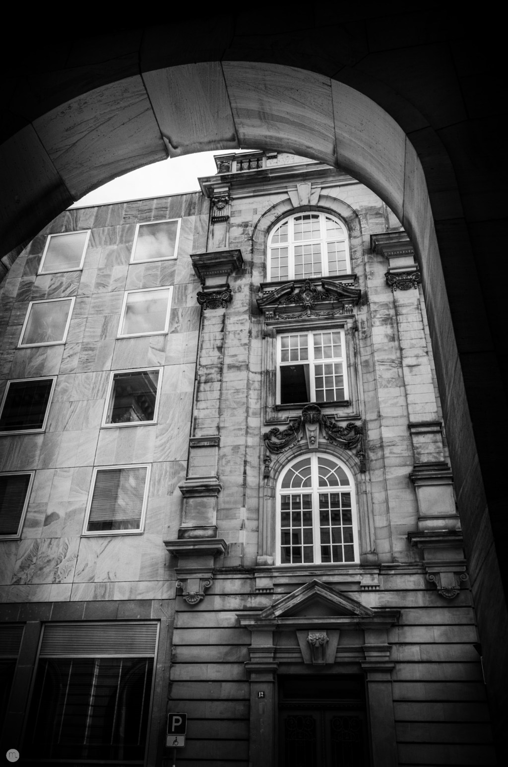 Leica Schwarzweiss 3 &&nbsp;4