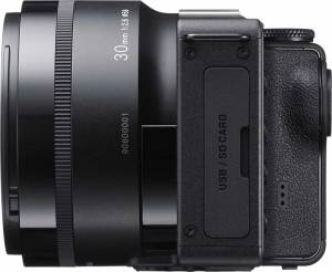 hands-on_sigma-dp2-quattro_left