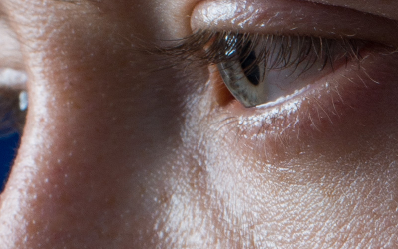 quattro-vs-d800_100percent-001_d800