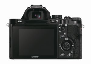 hands-on_sony-alpha-7s_back