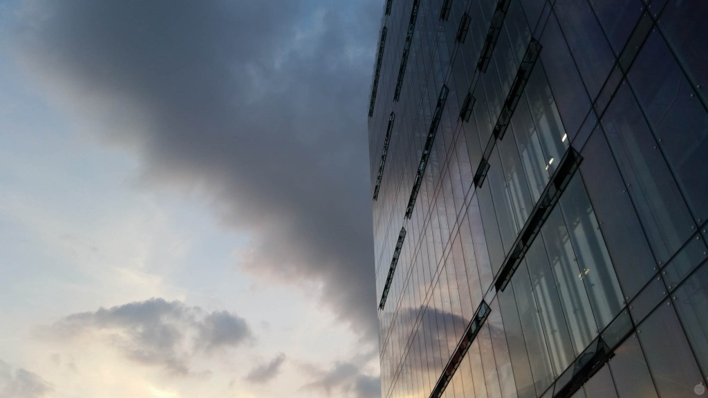 2014-online_0981_hands-on-samsung-galaxy-s5_022