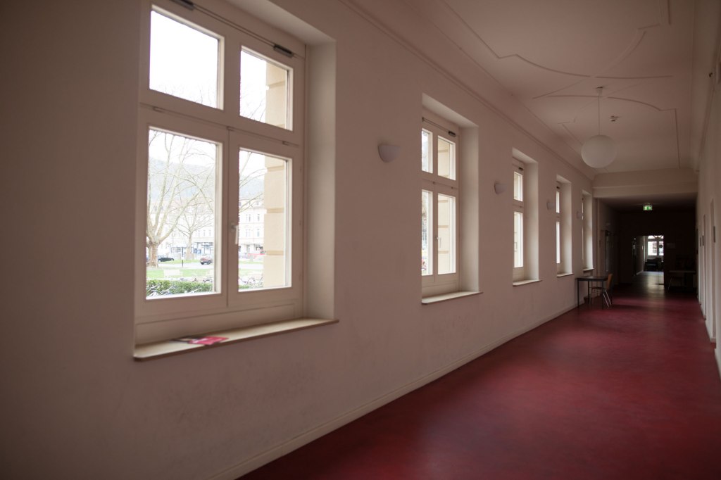 dunkelkammerkunst-06-replichrome01-corridor02-original