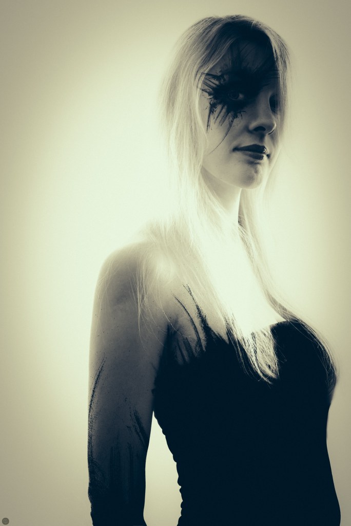 2014-online_0232_towering_001_online