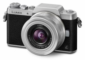 hands-on_panasonic-gf7_slant