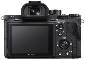 hands-on_sony-a7r2_back