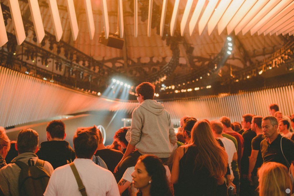 2015-online_1053_iaa-2015_019