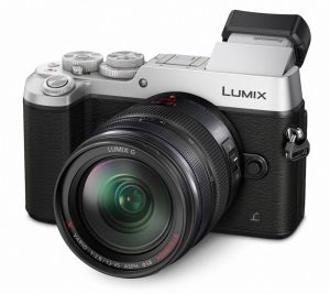 hands-on_panasonic-gx8_slant