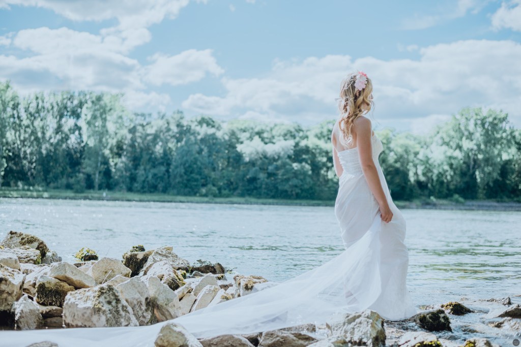 2014-online_0892_stoneshore_002