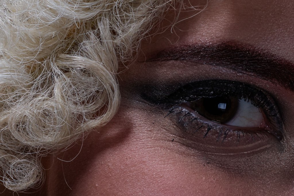 hands-on_phase-one-xf-100mp_giorgia-100-percent_001