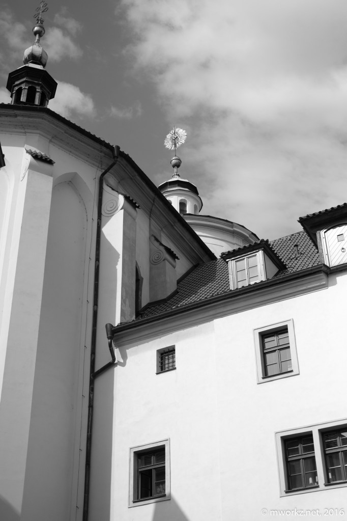 2016-online_0466_Prag-BW_023