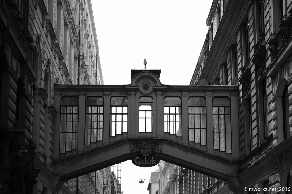 2016-online_0497_Prag-BW_054